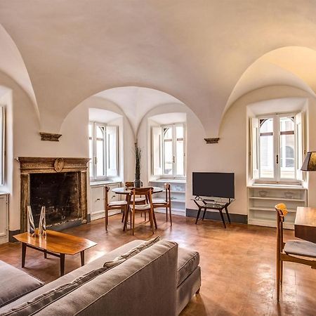 Palazzo Turci Apartment โรม ภายนอก รูปภาพ