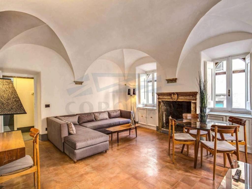 Palazzo Turci Apartment โรม ภายนอก รูปภาพ
